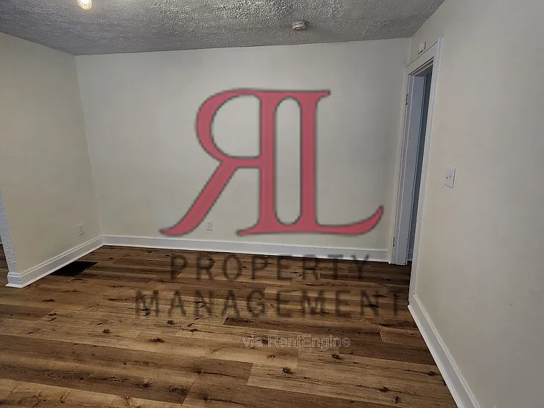 663 Ann St — Photo 11