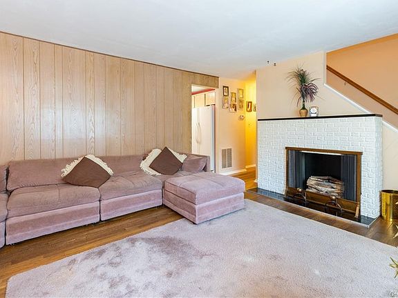 5th image of 37 Carolina Dr