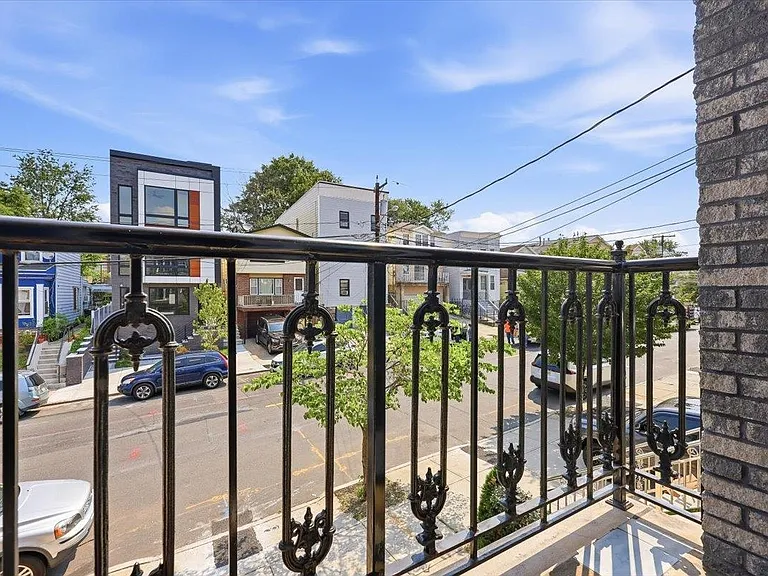 83 Pamrapo Ave #1 — Photo 25