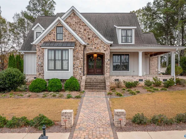130 Copperleaf Walk, Gadsden, AL 35901