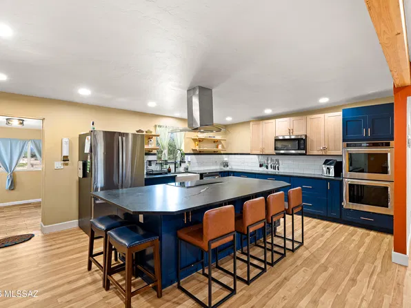 8360 S Taylor Ln, Tucson, AZ 85736