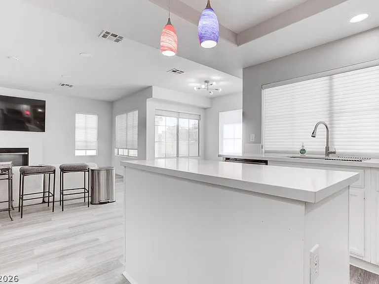 1 Rising Sun Ct — Photo 9