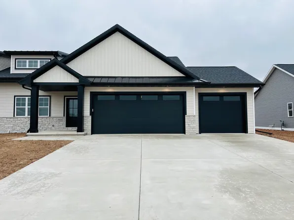2968 Sitka St, Green Bay, WI 54311