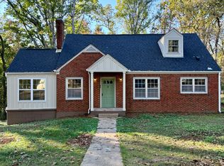 1051 Dixie Ave, Florence, AL 35630
