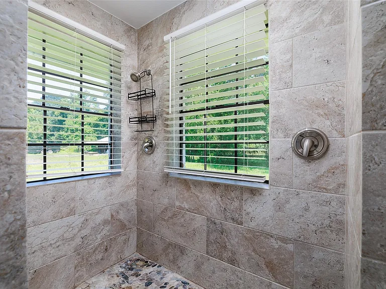 12826 Hill Dr — Photo 34