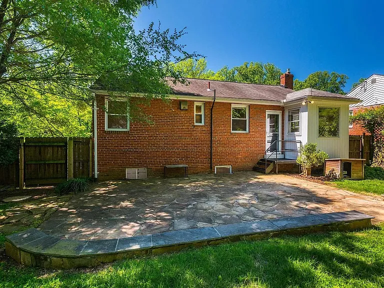 3317 Glenway Dr — Photo 25