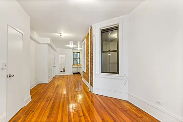 Rented by Pistilli Realty Group