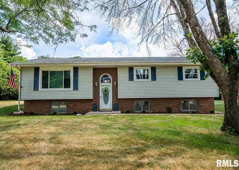 1st image of 10230 N Fox Creek Dr