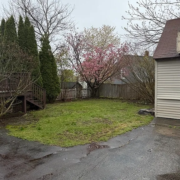 119 Airlie St #2 — Photo 17