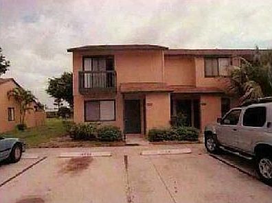 1st image of 4906 Pier Dr