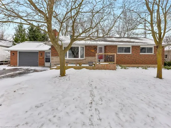 134 Dufferin St, West Lincoln, ON L0R 2A0