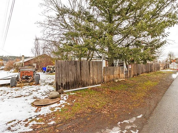 4th image of 13217 E Rich Ave