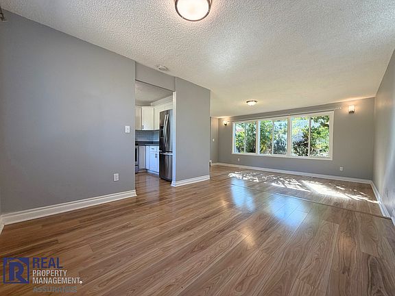 5th image of 5470 SW 164th Ct