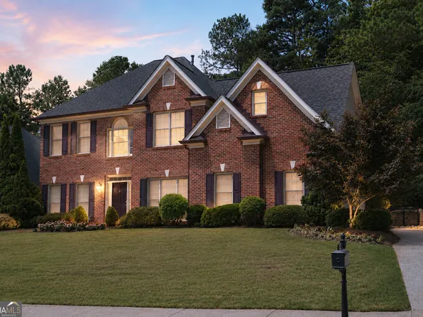 1025 Fairview Club Cir, Dacula, GA 30019