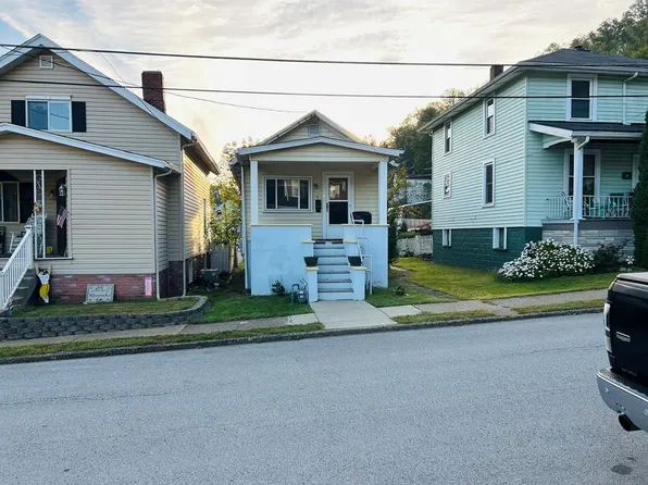 36 Diamond Ave, Wheeling, WV 26003