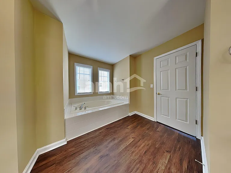2737 Autumn Bluff Way — Photo 11