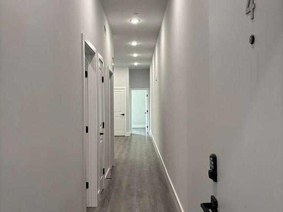 2nd image of 1940 N 22nd St #5