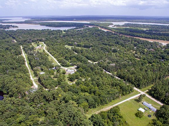 5th image of 384 Hideaway Dr