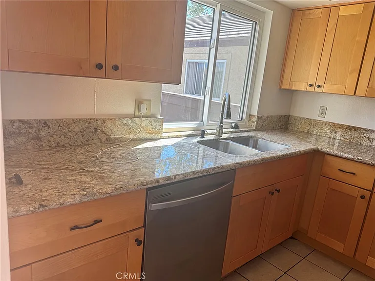 9362 Shadowood Dr #G — Photo 8