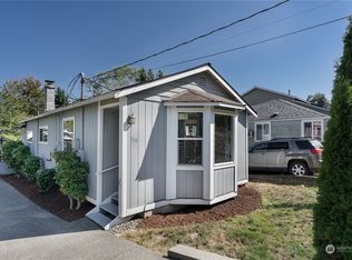 1119 Tacoma Ave, Pt Orchard, WA