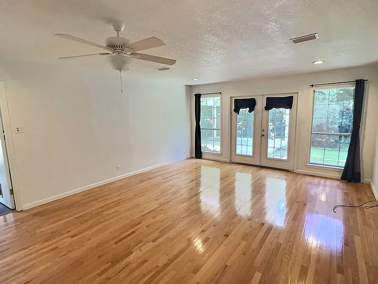 6509 Shore Dr — Photo 23