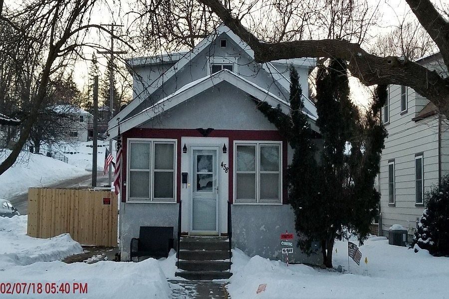 1st image of 458 9th Ave S