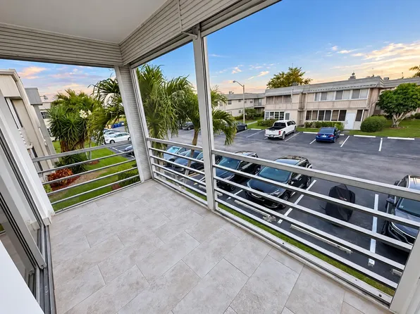 328 Monaco Park, Delray Beach, FL