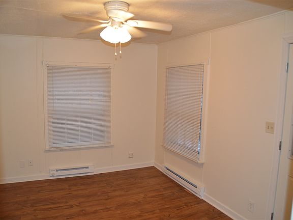 4th image of 413 S Indiana Ave