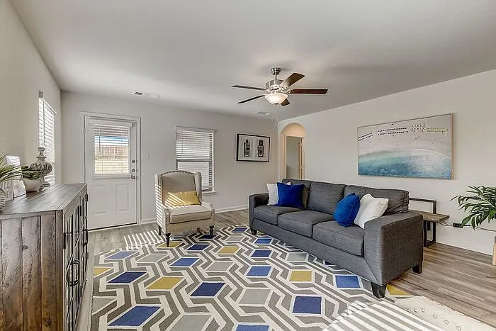 107 Crimson Cir — Photo 13