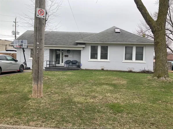 2348 Arthur Rd, Windsor, ON N8W 4V7