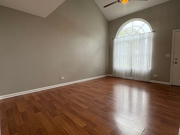 3rd image of 503 Ascot Ln