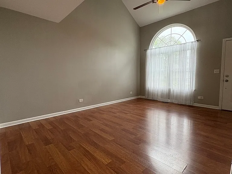 503 Ascot Ln — Photo 3