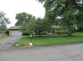 1316 Hampshire Dr, South Bend, IN