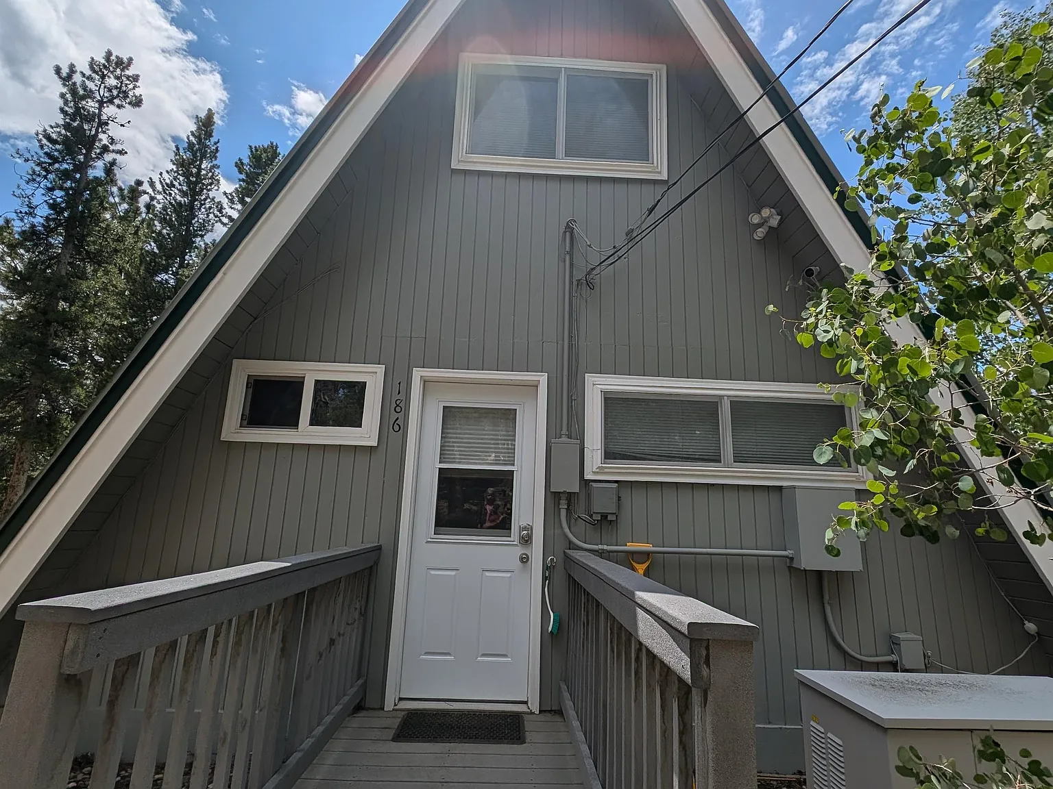 186 Evans View Drive - 1 — Photo 3
