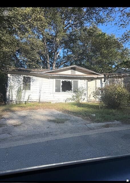 1st image of 1212 S Short Railroad St