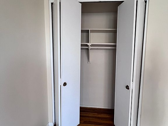 5th image of 388 Richmond Ter APT 7F