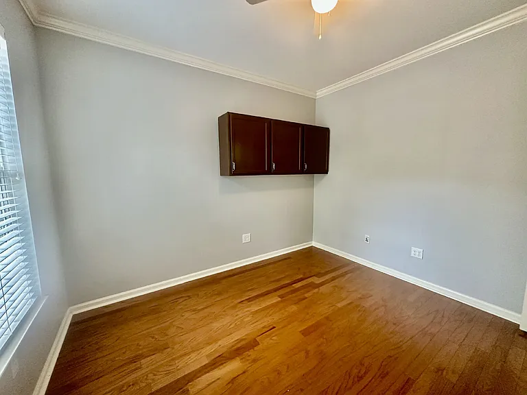 30 Raymond Rd — Photo 27