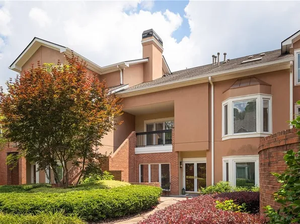 5356 Brooke Ridge Dr, Atlanta, GA 30338