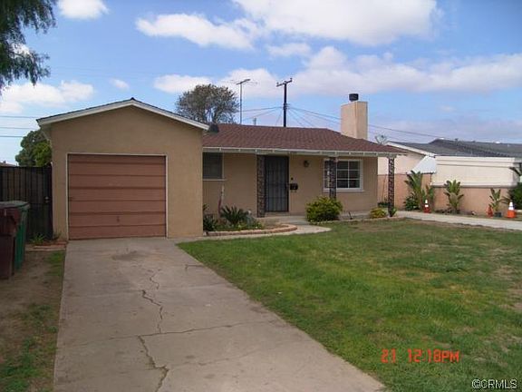 4th image of 2230 S Rosewood Ave