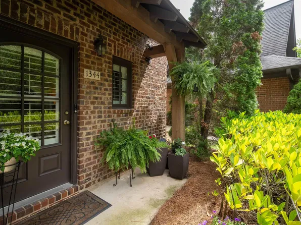 1344 Inverness Cove Dr, Birmingham, AL 35242
