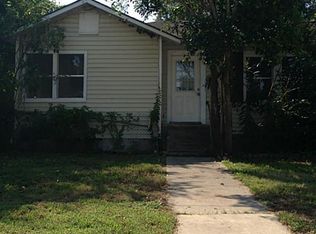 923 McCall Ave, Conroe, TX 77301