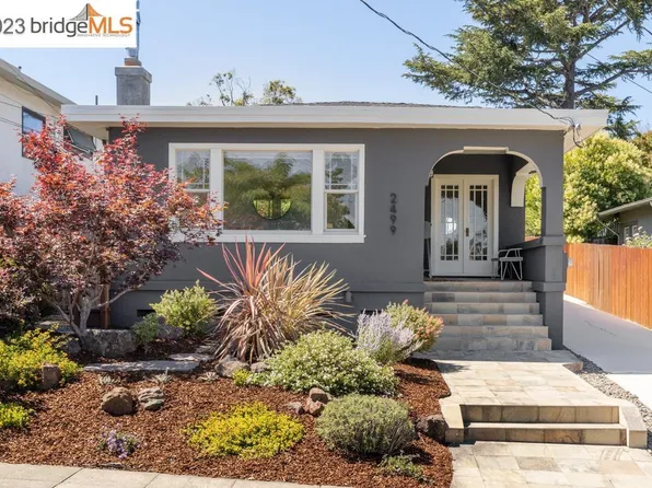 2499 Rawson St, Oakland, CA 94601