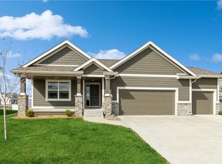 2108 NW Greenwood St, Ankeny, IA 50023