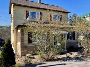 1013 Main St, Windber, PA 15963