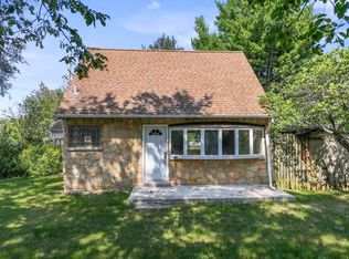 1702 W Algonquin Rd, Lake In The Hills, IL 60156