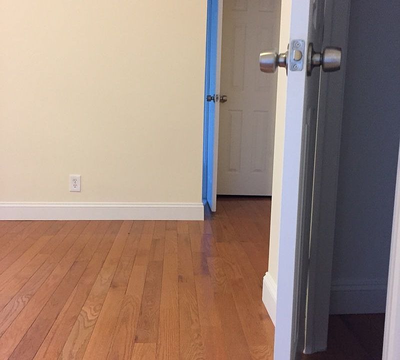 1st image of 4142 40th St APT 4C