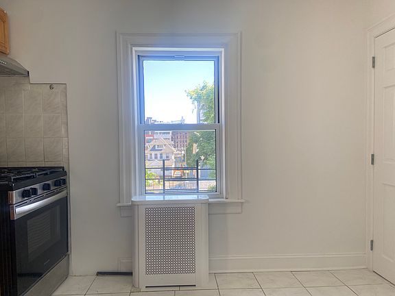 5th image of 148-42 87th Ave Floor 2
