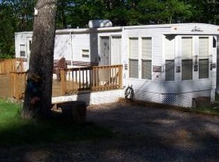 554 Endicott St N #13, Laconia, NH 03246