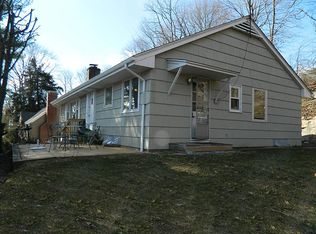 10 Knollwood Dr, Rye Brook, NY 10573