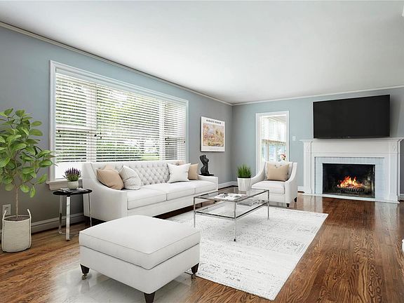 5th image of 514 Gabriel Dr